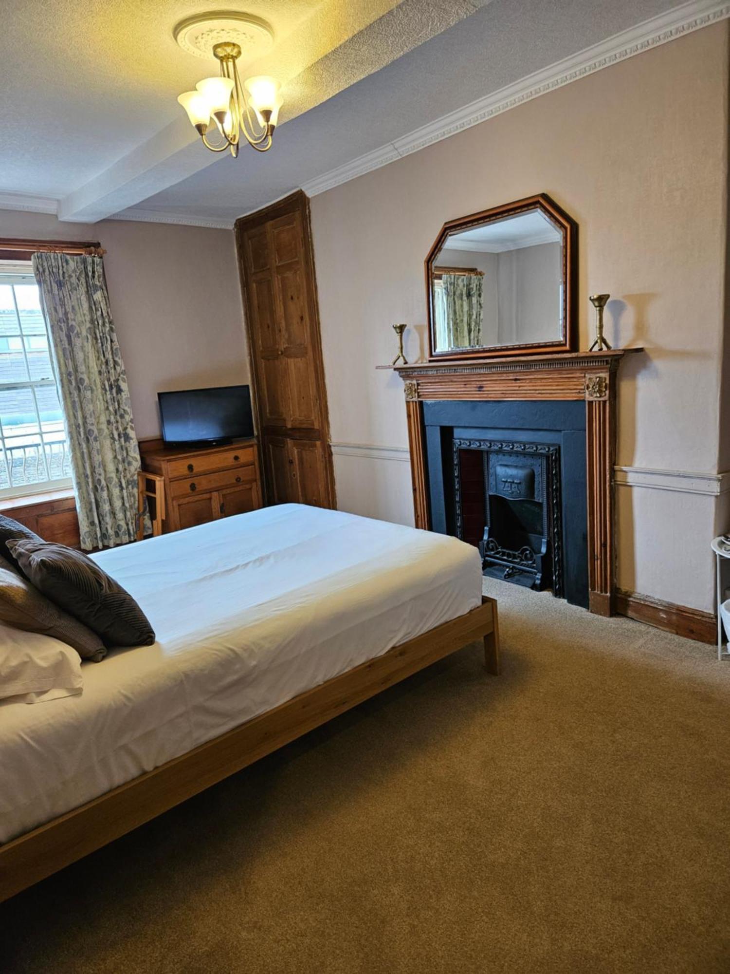 The Beacons Guest House Brecon Eksteriør bilde